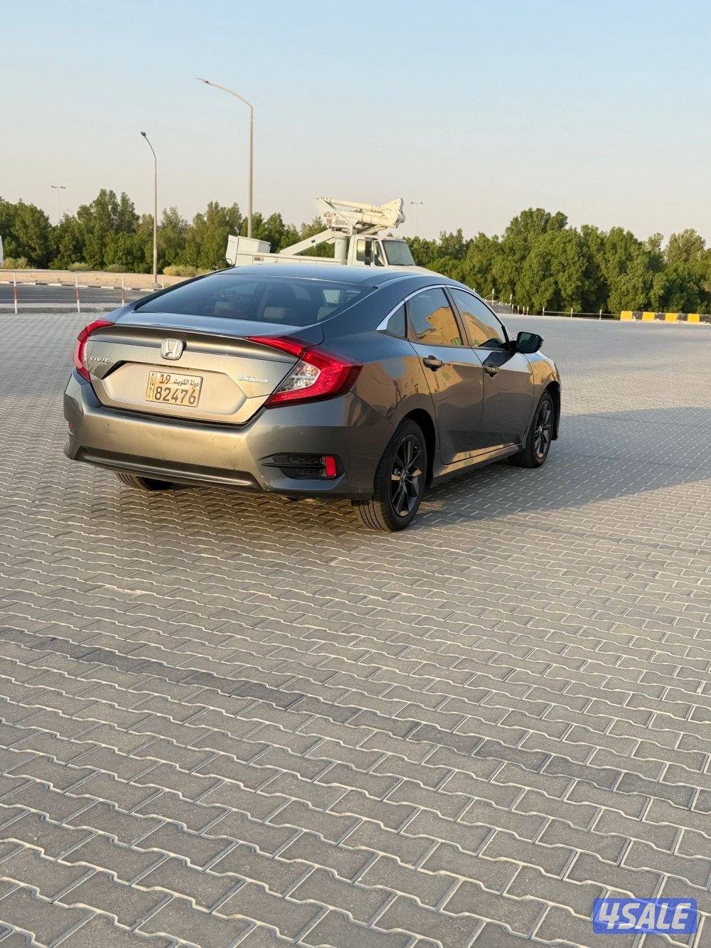 للبيع هوندا سيفيك ٢٠٢٠2