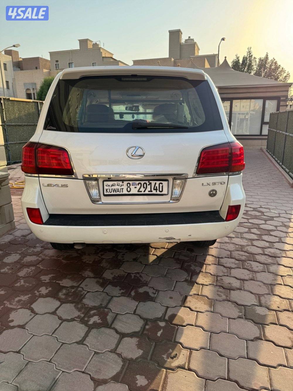 جيب لكزس مجهز2