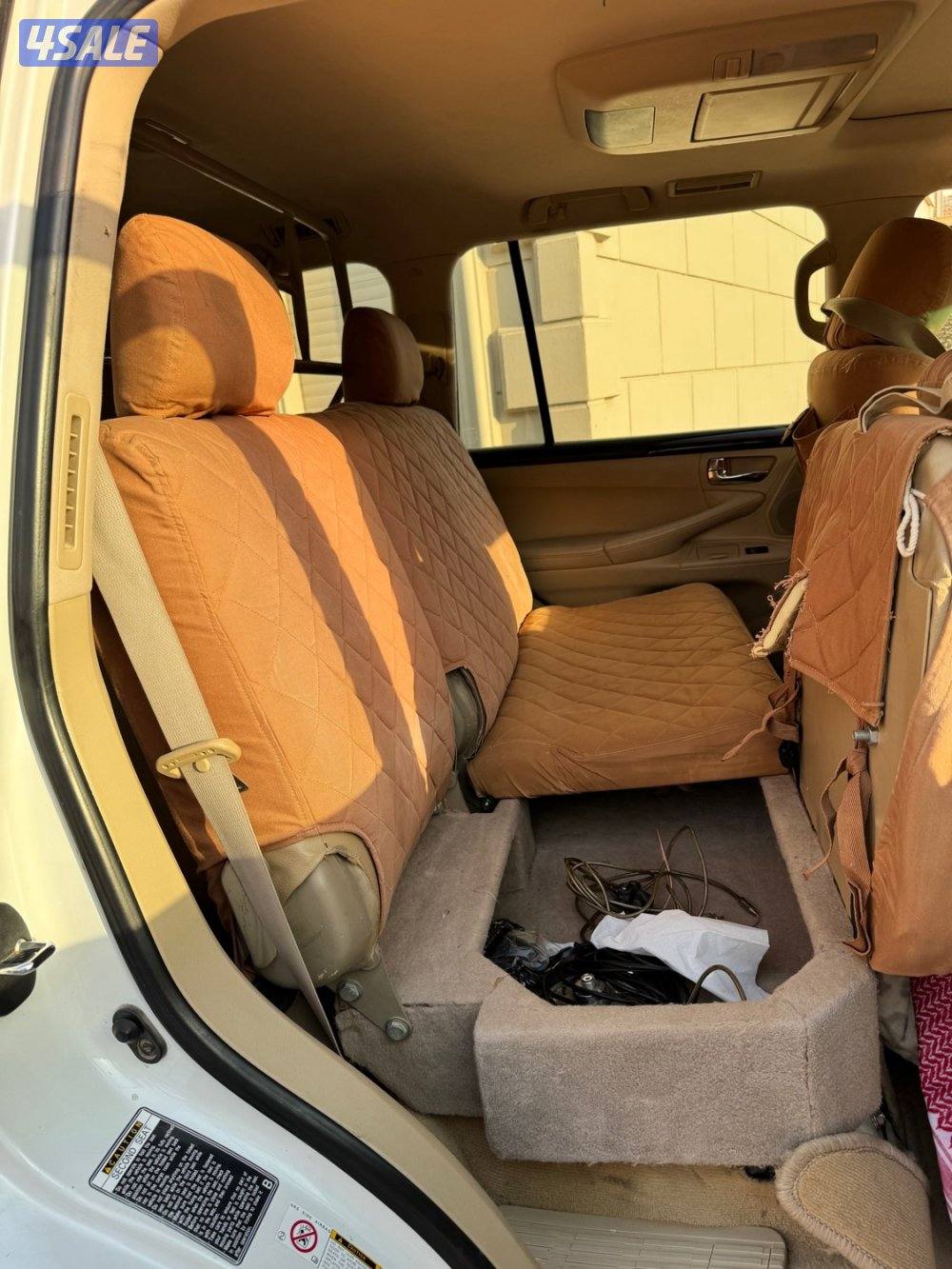 جيب لكزس مجهز3