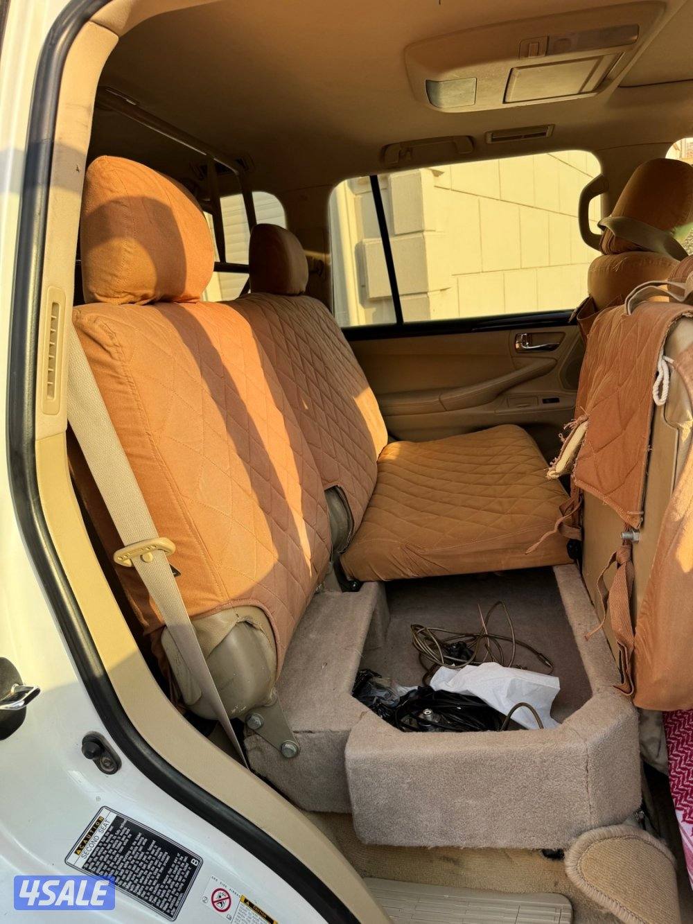 جيب لكزس مجهز8