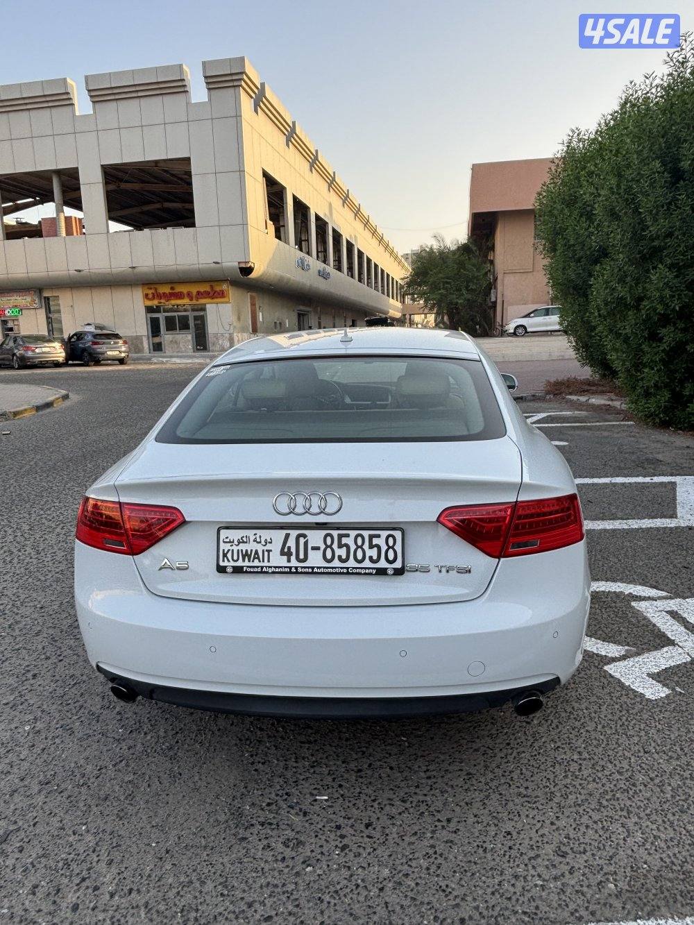 Audi A5 35TFSI 1.8T. Model 2016 - سيارة أودي أي فايف سعة محرك ١.٨0