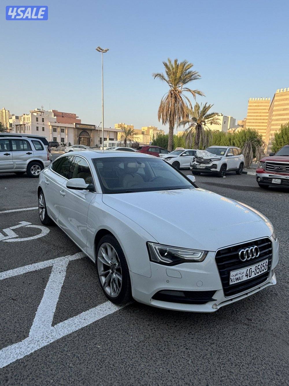Audi A5 35TFSI 1.8T. Model 2016 - سيارة أودي أي فايف سعة محرك ١.٨3