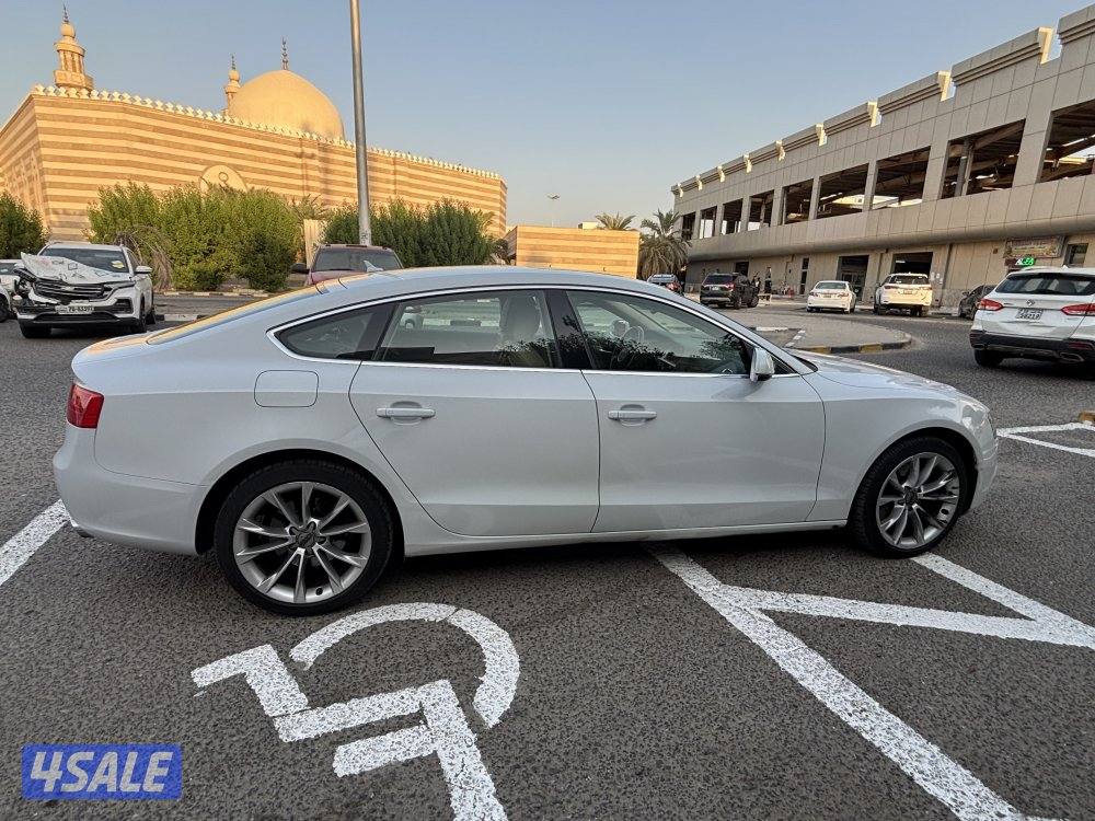 Audi A5 35TFSI 1.8T. Model 2016 - سيارة أودي أي فايف سعة محرك ١.٨5