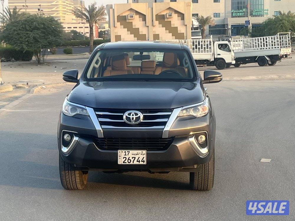 تويوتا  فوتنر  - صبغ وكالة  - موديل 20202