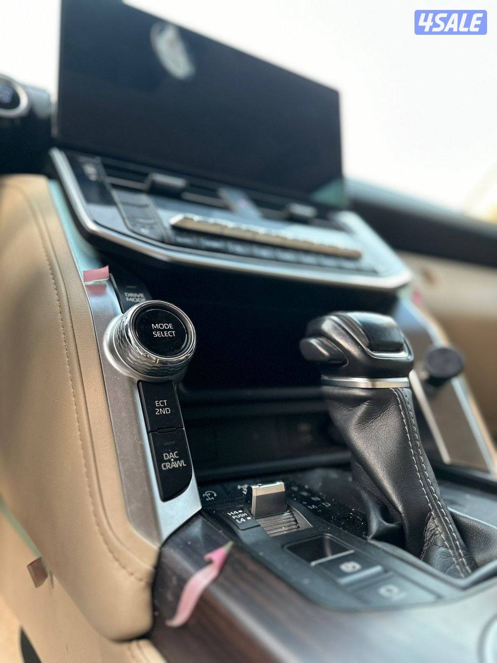 لاند كروزر GXR تون تيربو 2022 صبغ الوكالة بالكامل ماشي 262 الف كم7