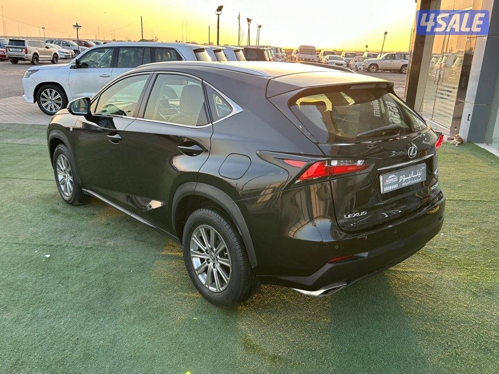 للبيع لكزس NX 2005