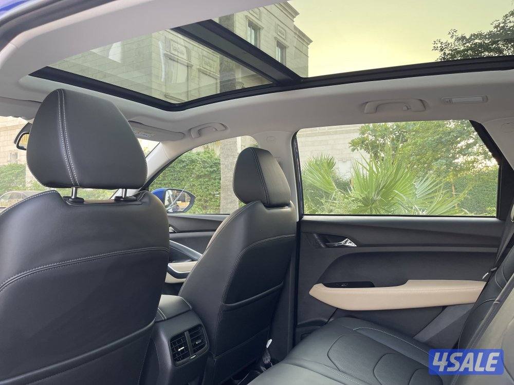 شفر كابتفيا PREMIER اصفار موديل 20266