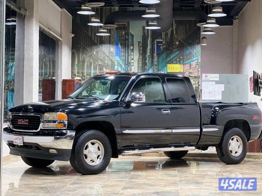 سييرا مخصر قمارة ونص موديل 2000 دبل قير ماشي 274 الف بحالة الوكالة0