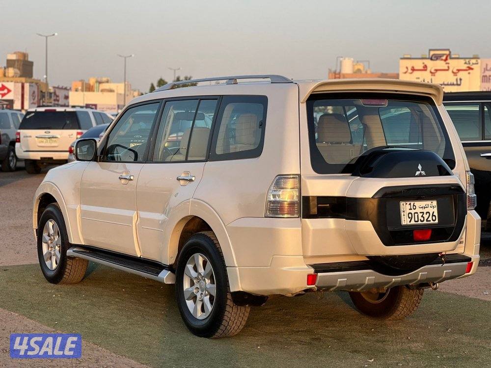 باجيرو - موديل 2018 - عداد 258 - وارد الوكاله - صبغ الوكاله2