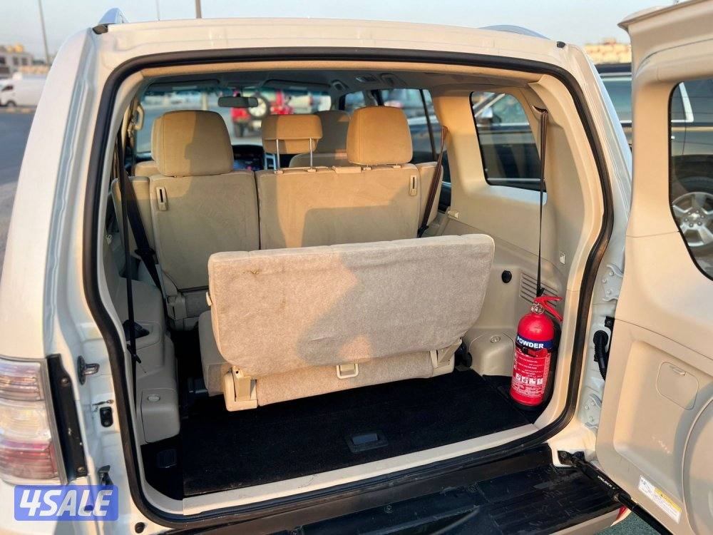 باجيرو - موديل 2018 - عداد 258 - وارد الوكاله - صبغ الوكاله7