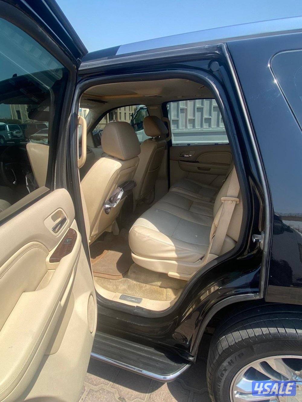 اسكاليد  2007 شرط فحص قير مكينه شاصي كشنات كامله داخليه بيج ماشي 4003