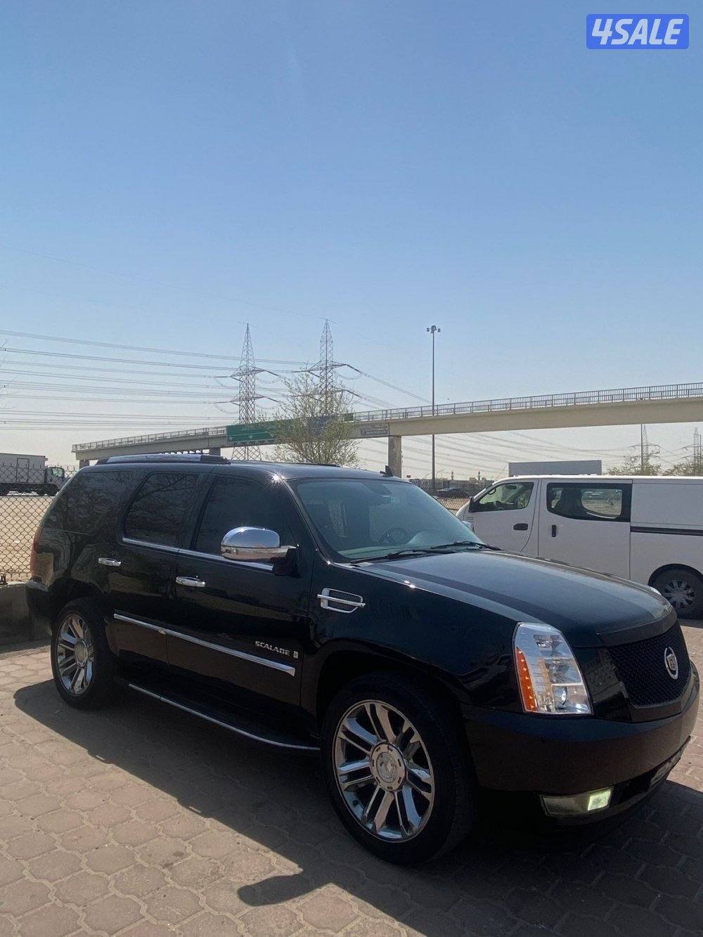 اسكاليد  2007 شرط فحص قير مكينه شاصي كشنات كامله داخليه بيج ماشي 4004