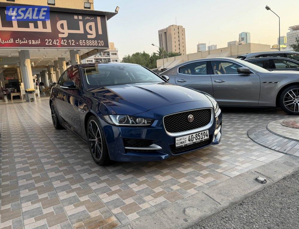جاكوار XE موديل 2016 عداد 82 الف صبغ وكالة سيرفيس منتظم كامل المواصفات0