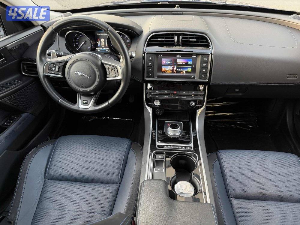 جاكوار XE موديل 2016 عداد 82 الف صبغ وكالة سيرفيس منتظم كامل المواصفات1