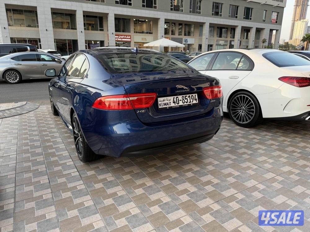جاكوار XE موديل 2016 عداد 82 الف صبغ وكالة سيرفيس منتظم كامل المواصفات3