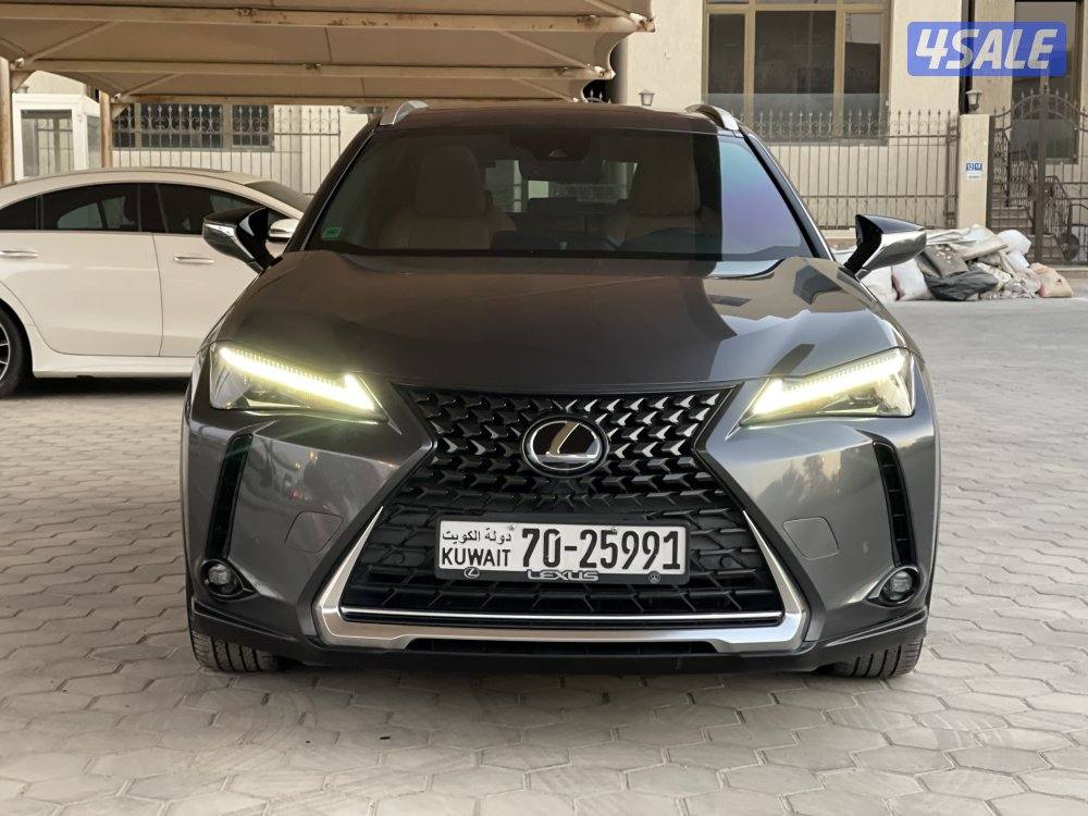 لكزس UX200 صبغ الوكاله المالك الاول موديل 20233