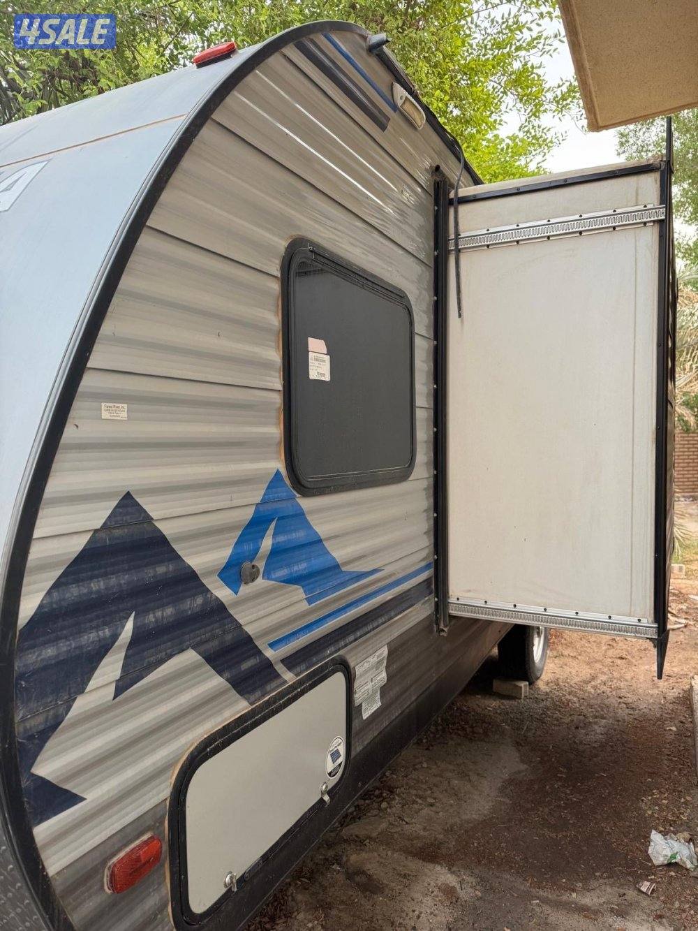 كرفان امريكي Coachmen Catalina 24 ft 20210