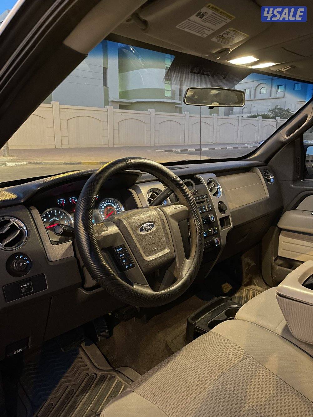 للبيع وانيت فورد F-1505