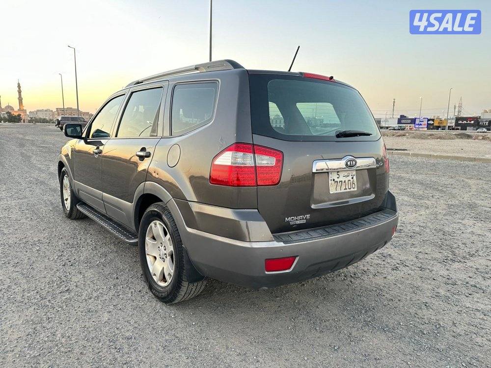 كيا موهافي كامل المواصفات بحالة جيدة2