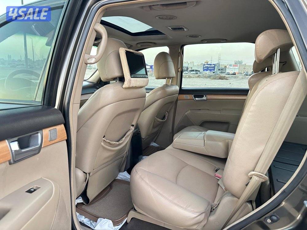 كيا موهافي كامل المواصفات بحالة جيدة4