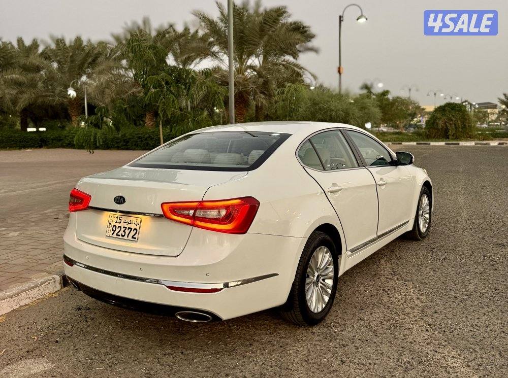 للبيع  كيا كادينزا 2015 ماشي 153 الف كم  بحالة جيدة جدا - مرفق الفحص2