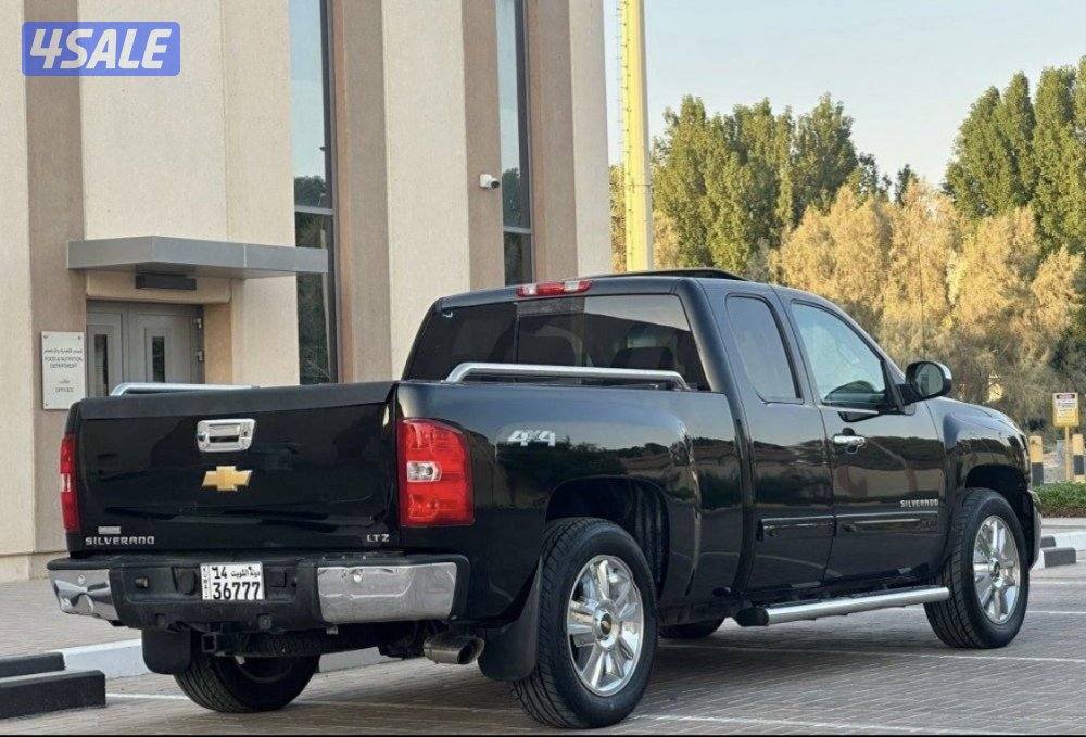 للبيع سلفرادو Z71 كامل الموصفات موديل 2012 قمارة ونص3