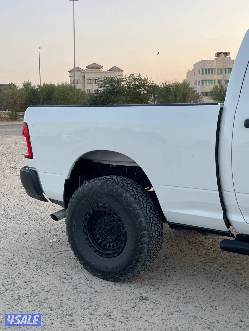 للبيع RAM 2500 HD4