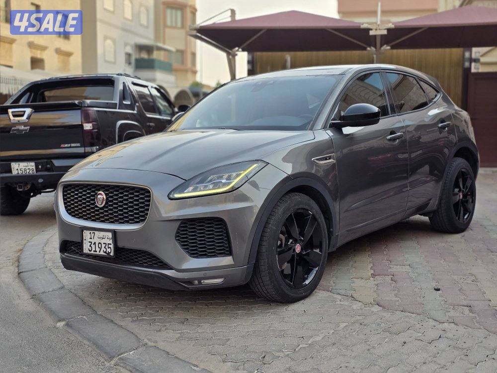 E-pace Dynamic R11