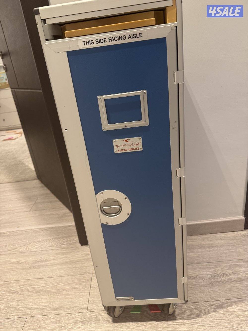 ترولي خدمات نادرة (بحالة جديدة) إصدار قديم - الخطوط الجوية الكويتية1