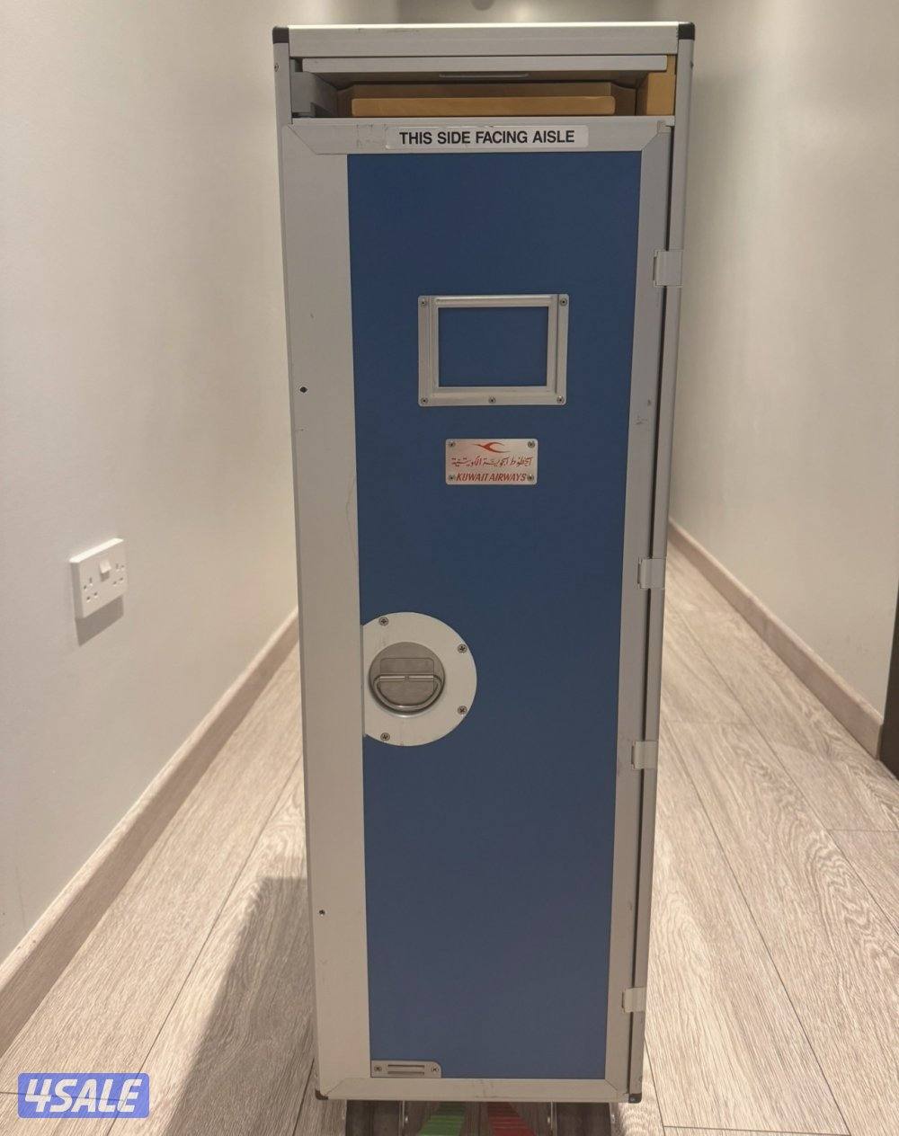 ترولي خدمات نادرة (بحالة جديدة) إصدار قديم - الخطوط الجوية الكويتية8