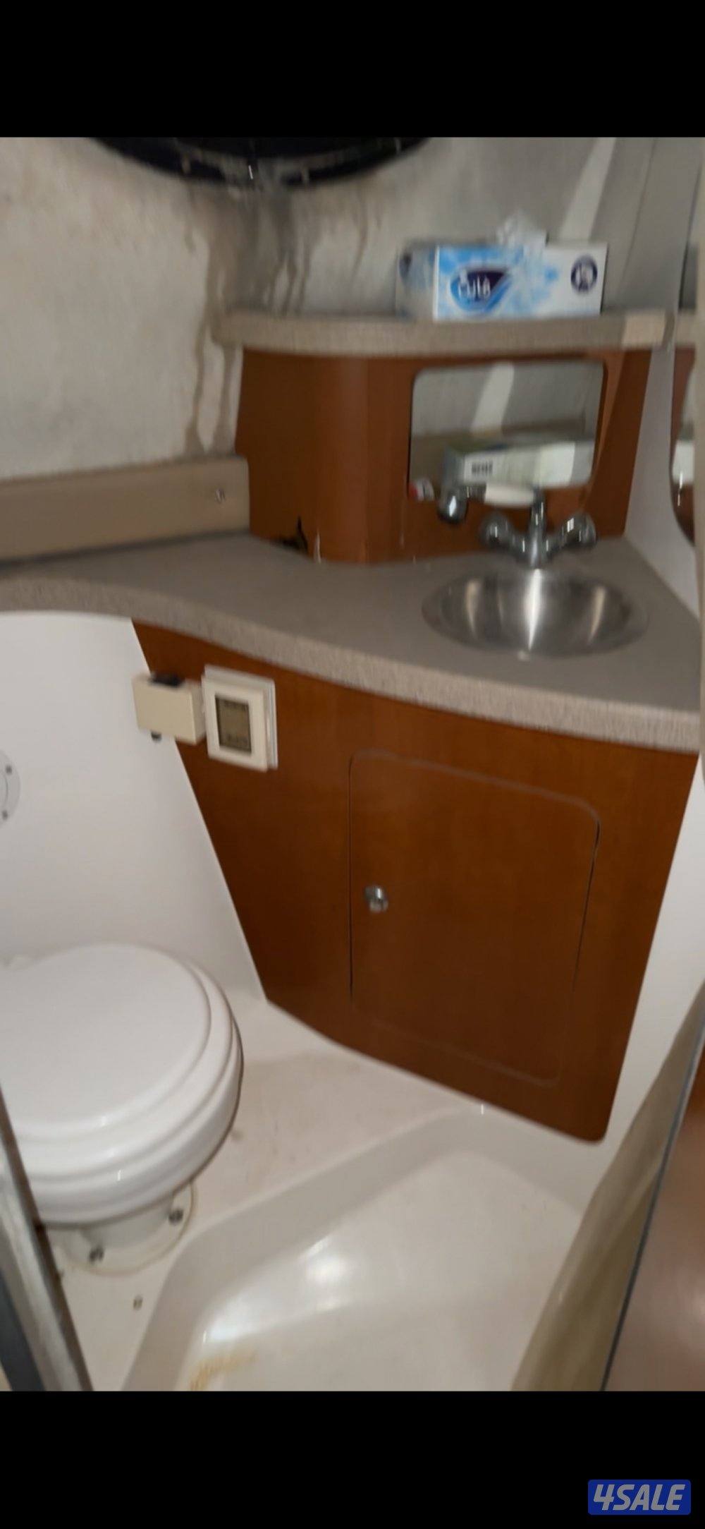 طراد امريكي  نوع ريغال  حجم 26.5 قدم5