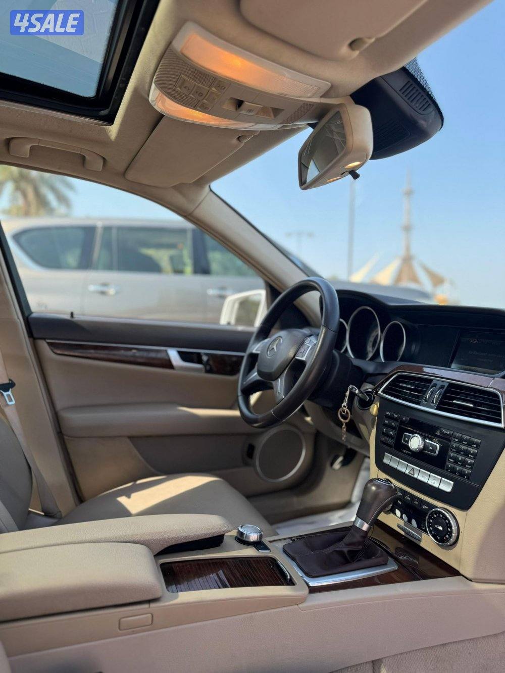 للبيع مرسيدس C200
موديل 2013
عداد 268 الف شرط الفحص10