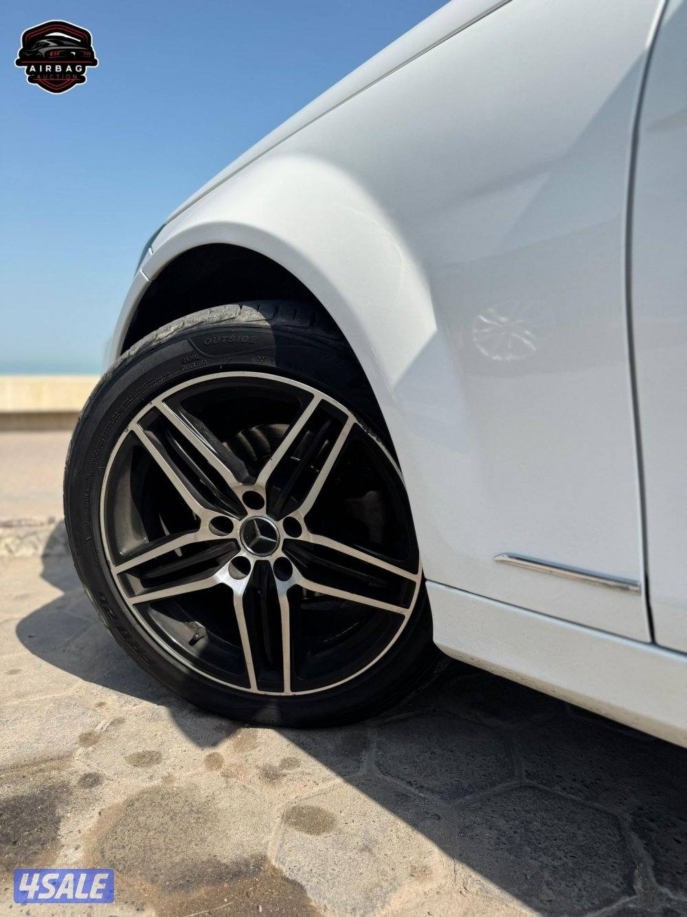 للبيع مرسيدس C200
موديل 2013
عداد 268 الف شرط الفحص13