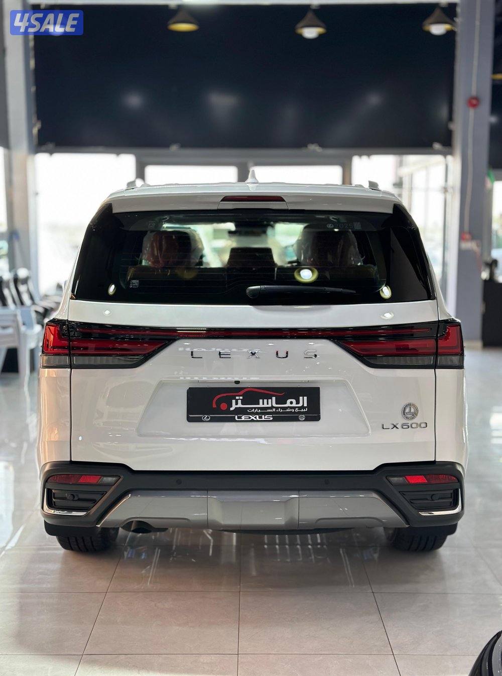 لكزس LX600 الساير موديل 2025 عداد اصفار3