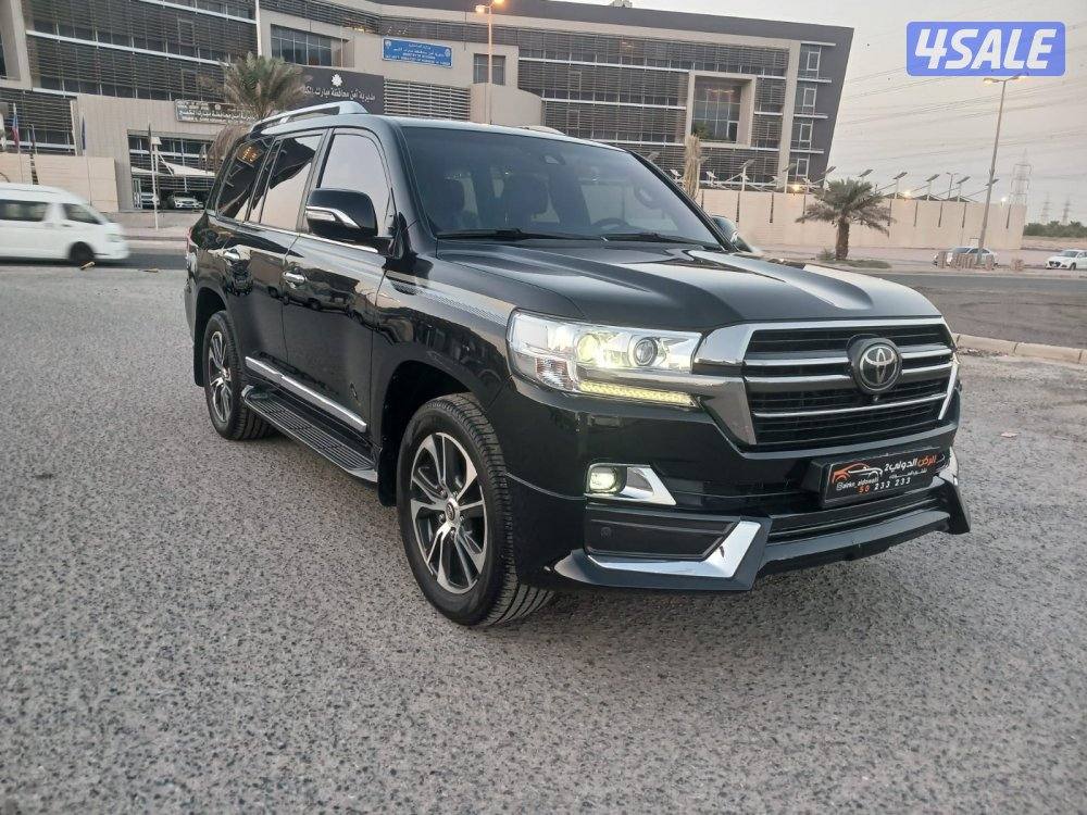 للبيع لاندكروزر VXS موديل ٢٠٢٠0