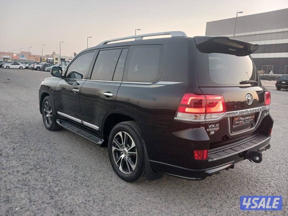 للبيع لاندكروزر VXS موديل ٢٠٢٠5