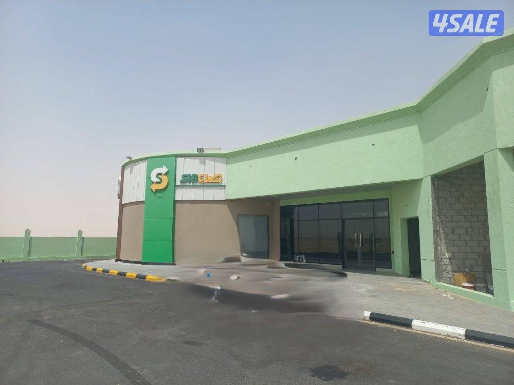 محلات تجارية في كبد و السالمي على الخط السريع1