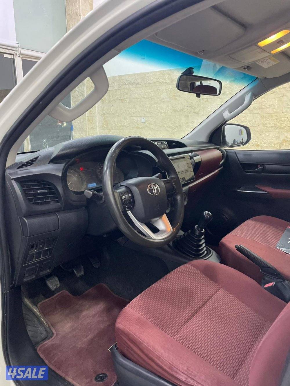 للبيع هايلوكس 20204