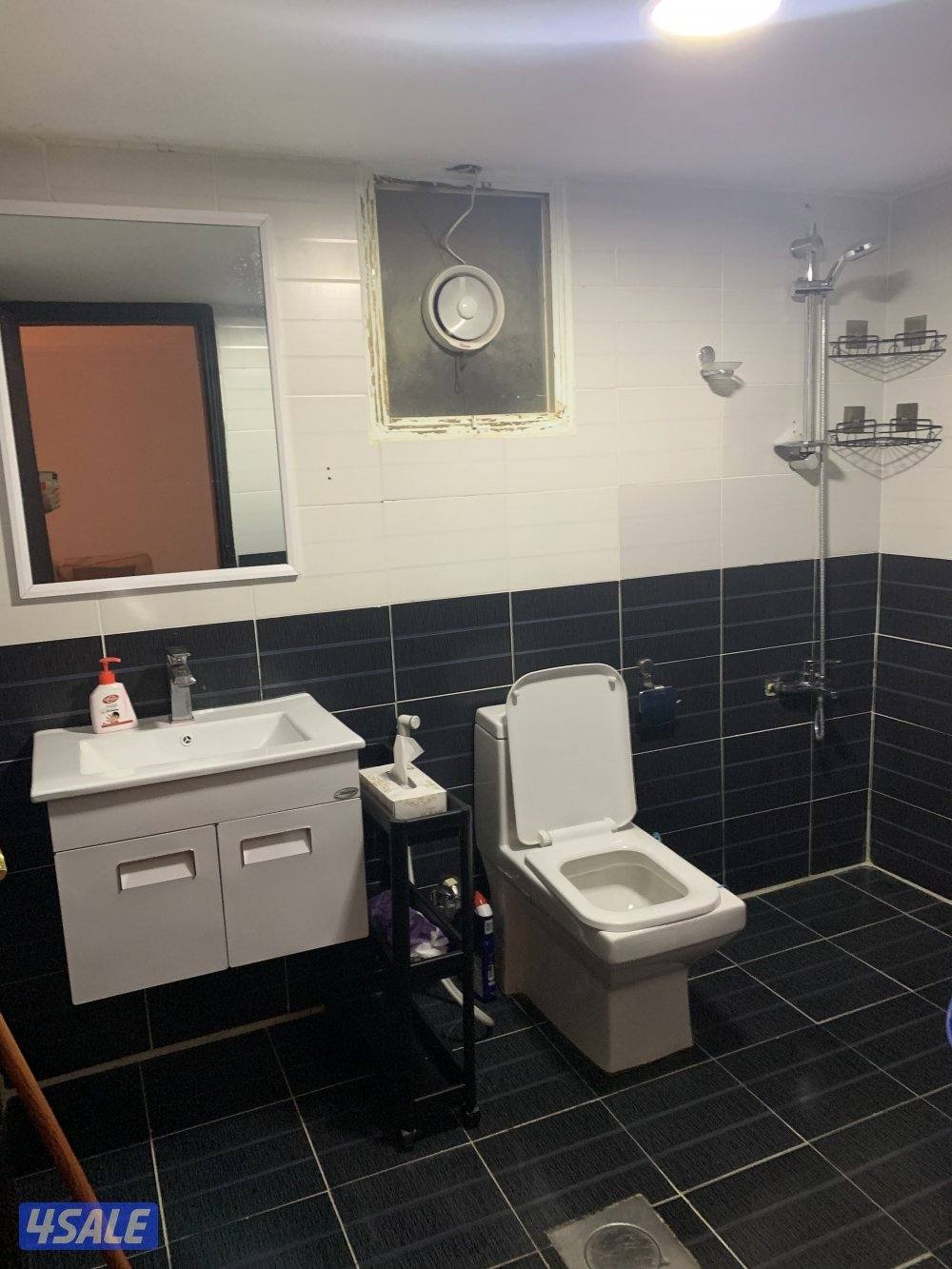 شقق للايجار خلو وفاضي غرفة وصالة ومطبخ وحمام تشطيب سوبر لوكس يوجد 🚗🚙5