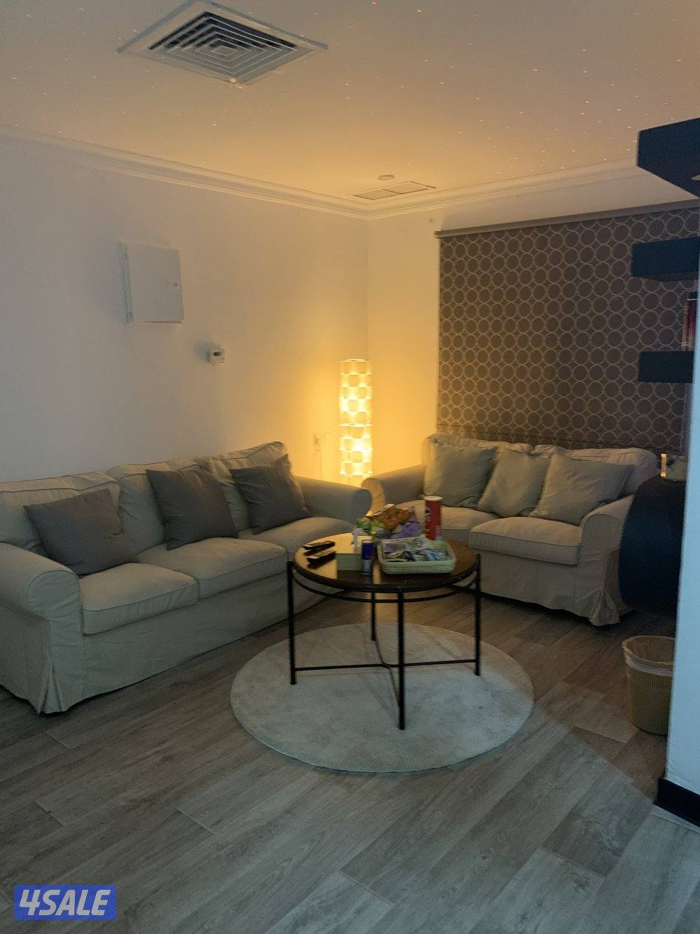 شقق للايجار خلو وفاضي غرفة وصالة ومطبخ وحمام تشطيب سوبر لوكس يوجد 🚗🚙11