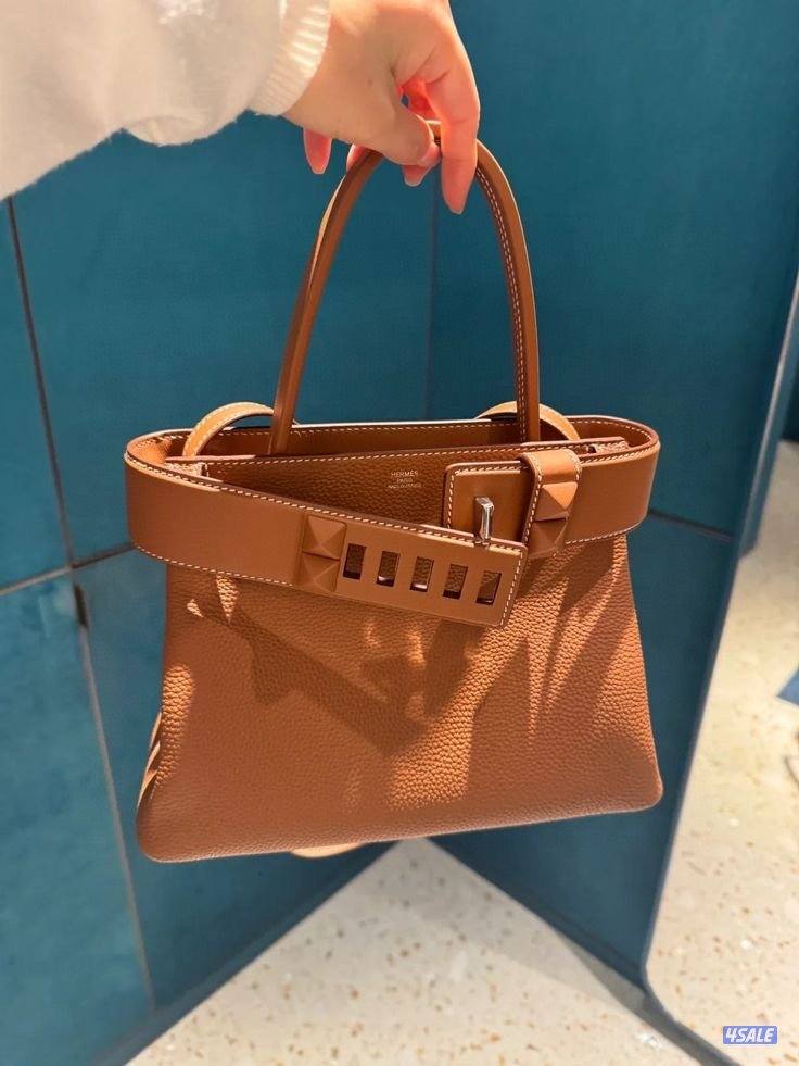 اقوى تشكيله شنط نسائية الدرجه الاولى 20257