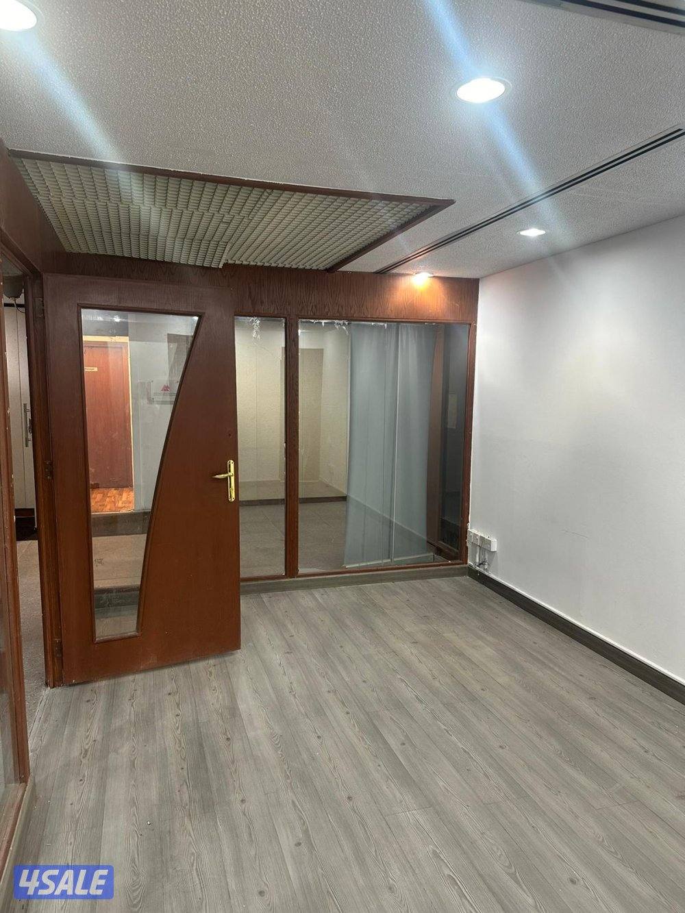 مكاتب تجارية للايجار6