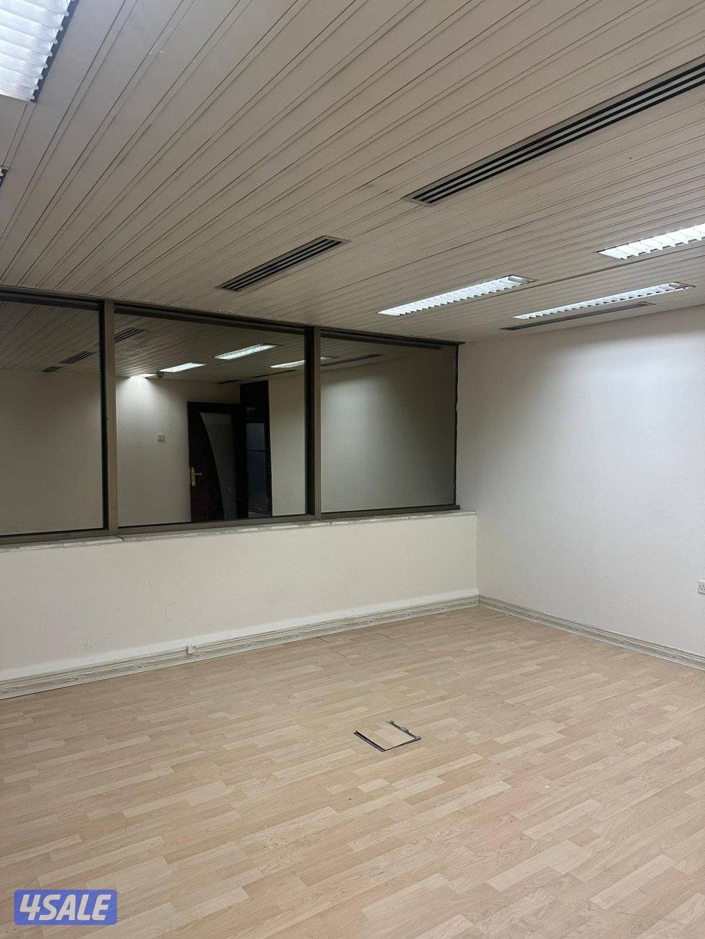 مكاتب تجارية للايجار7