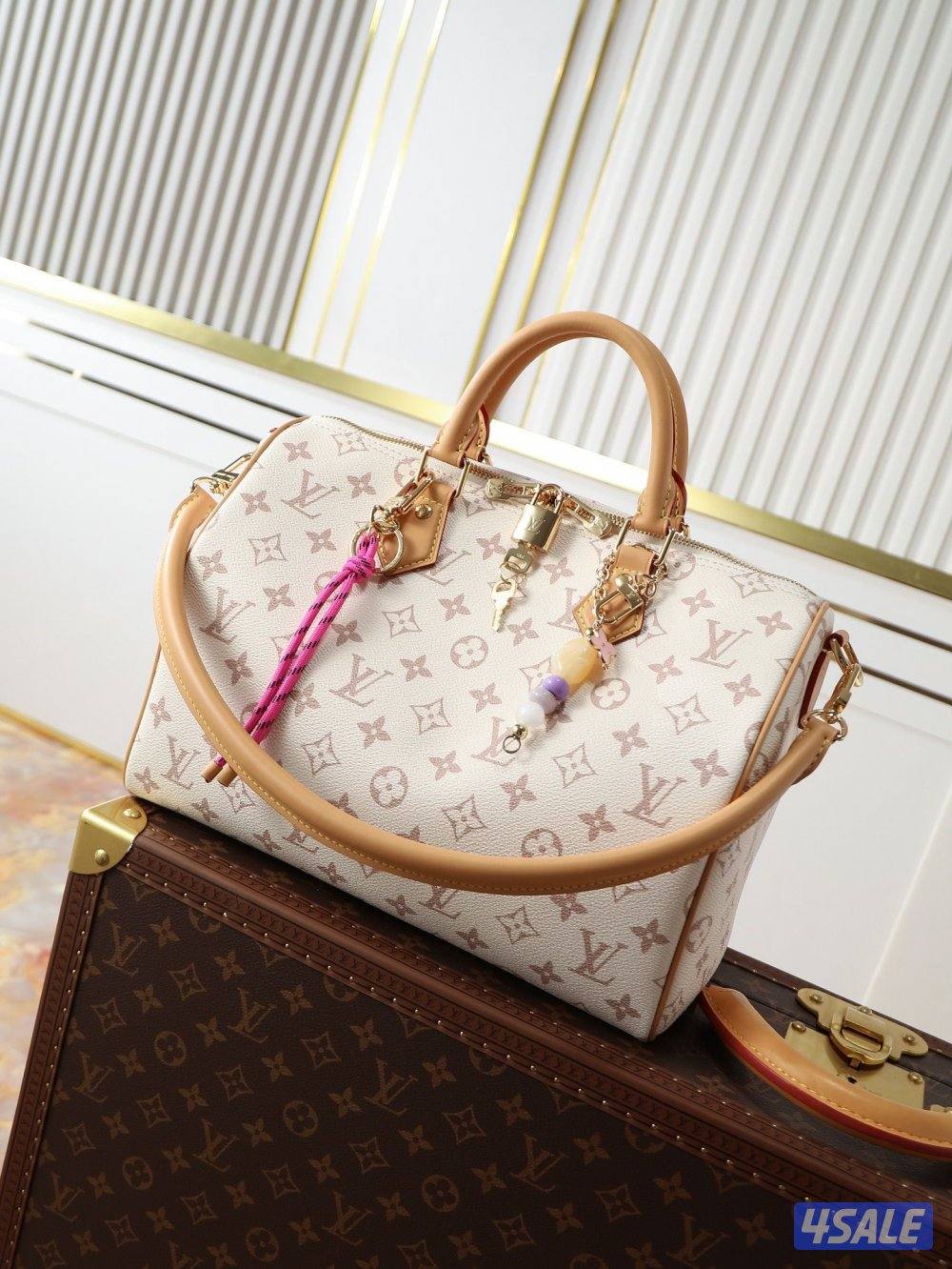 اقوى تشكيله شنط نسائية الدرجه الاولى 20250