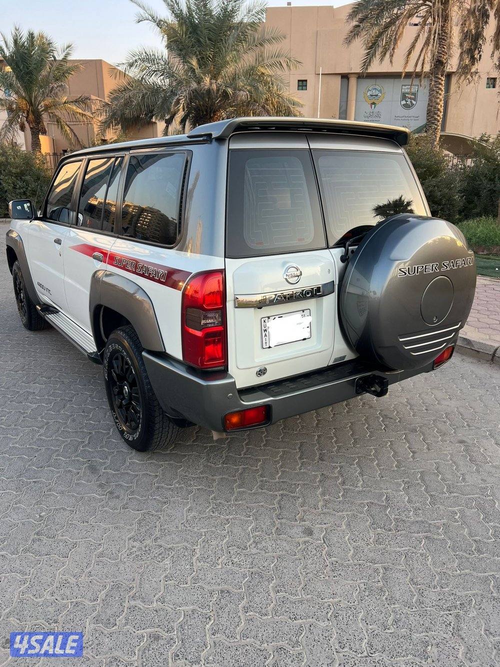 باترول سوبر سفاري - 2020 - بحالة الوكاله3