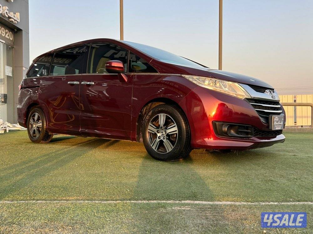 للبيع هوندا أوديسي 4 سلندر2