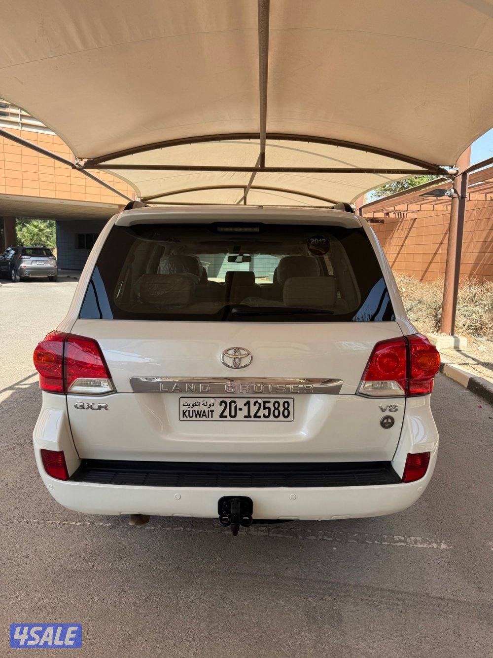 لاندكروز GXR v8 الساير صبغ وكاله.5