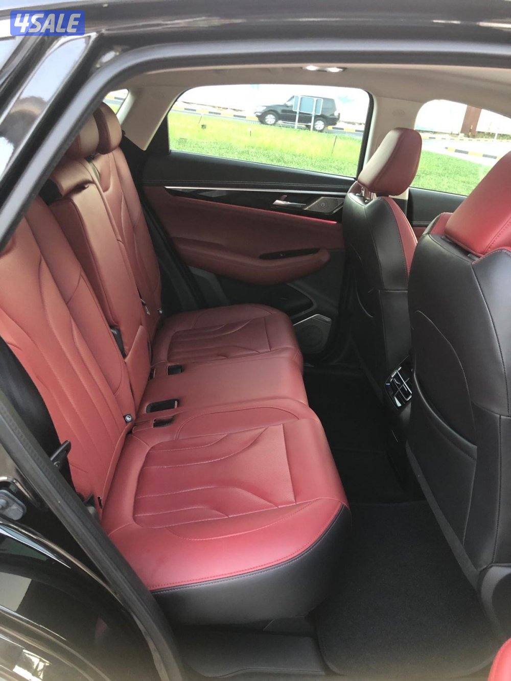 للبيع شانغان CS85 موديل 202312