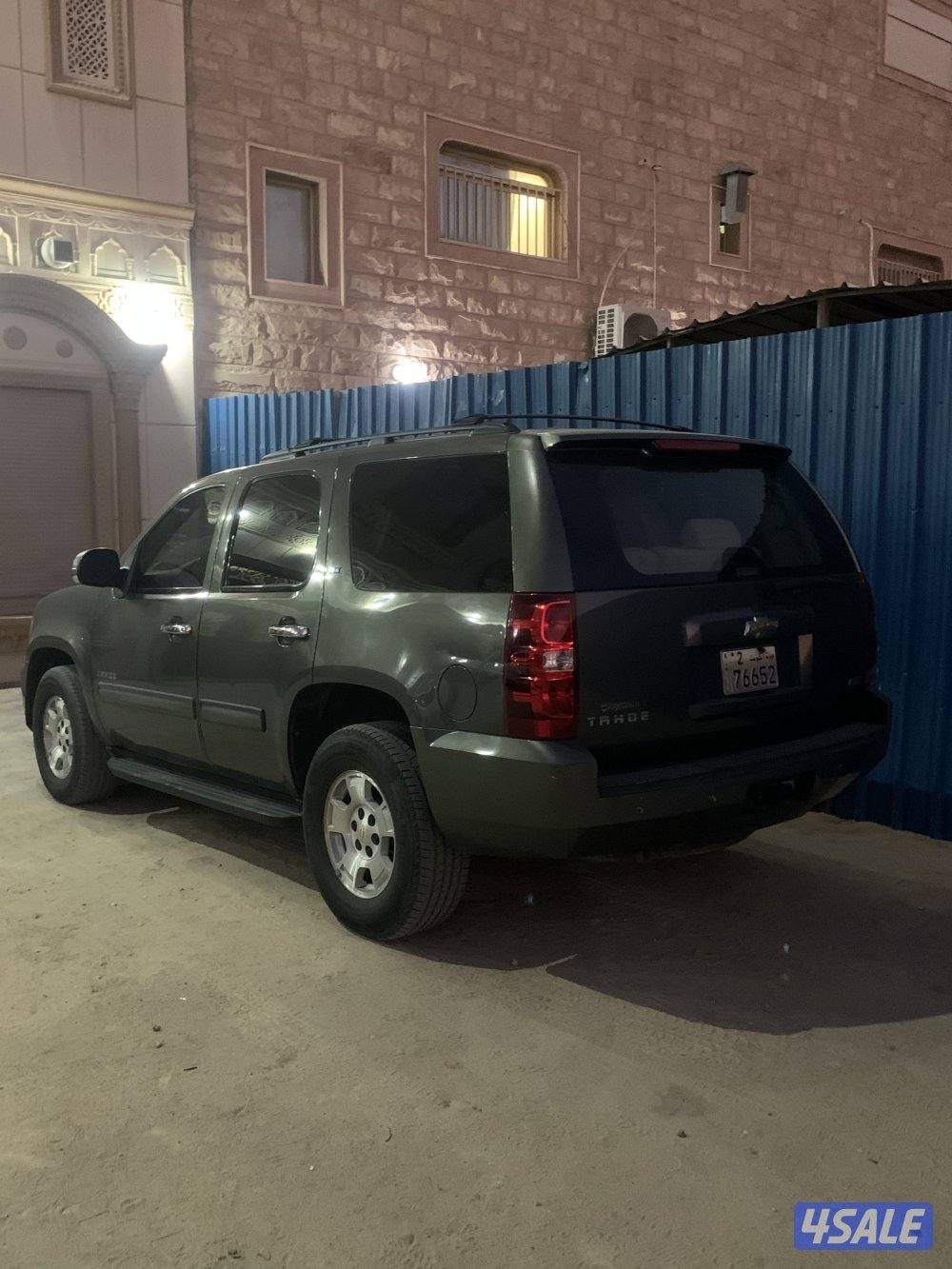 تاهو موديل 2011 للبيع1