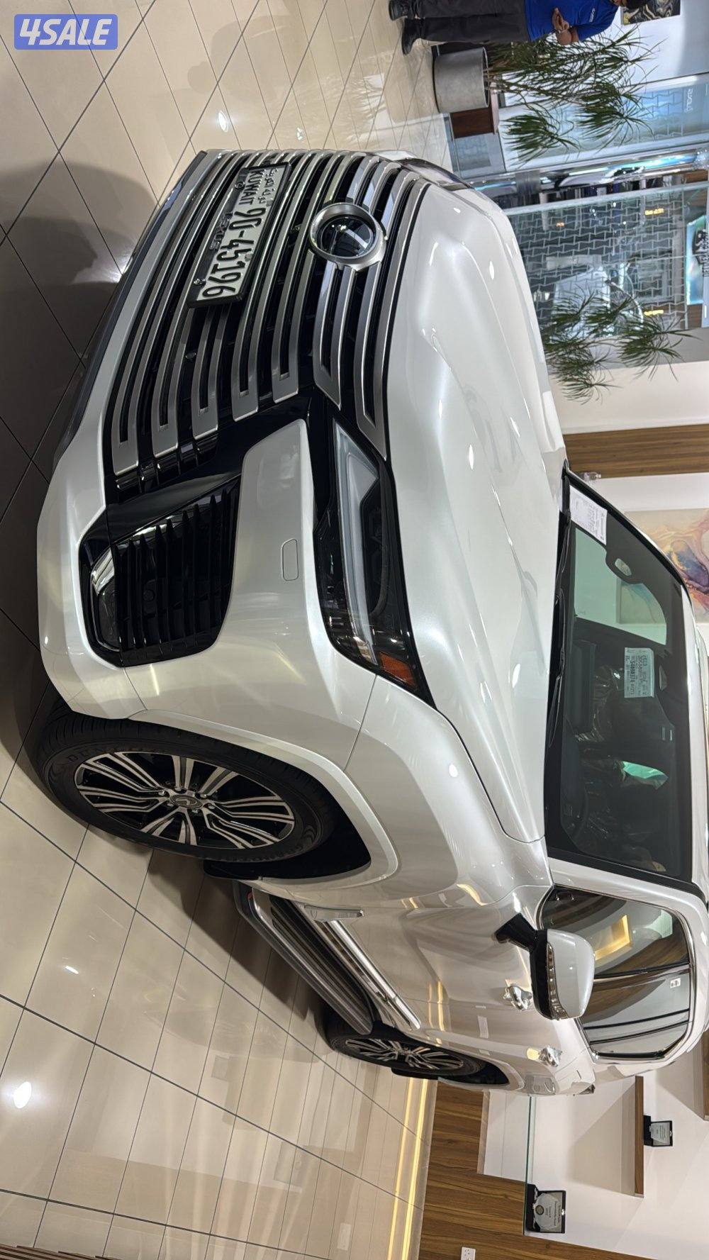 ‏للبيع جيب لكزس Lexus 600 LX1